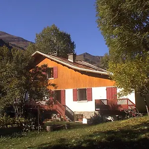 En Duplex Dans Un Chalet Typique Valloire