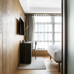 Hotel Tuve, Hong Kong