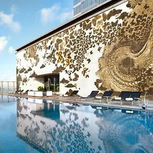 5* Hotell W